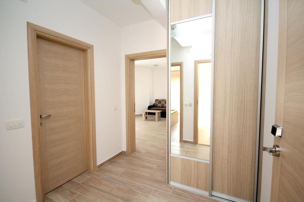 Apartments Md Lux Sutomore Room photo